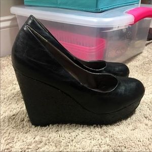 Madden Girl black sparkly wedges size 9